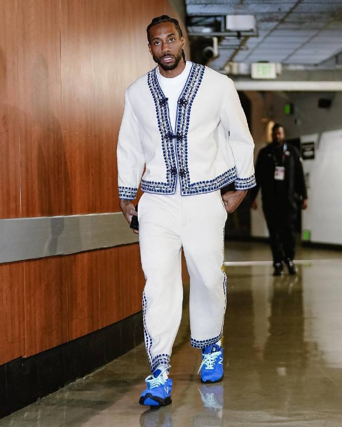 层愿意用轮 层愿意用轮